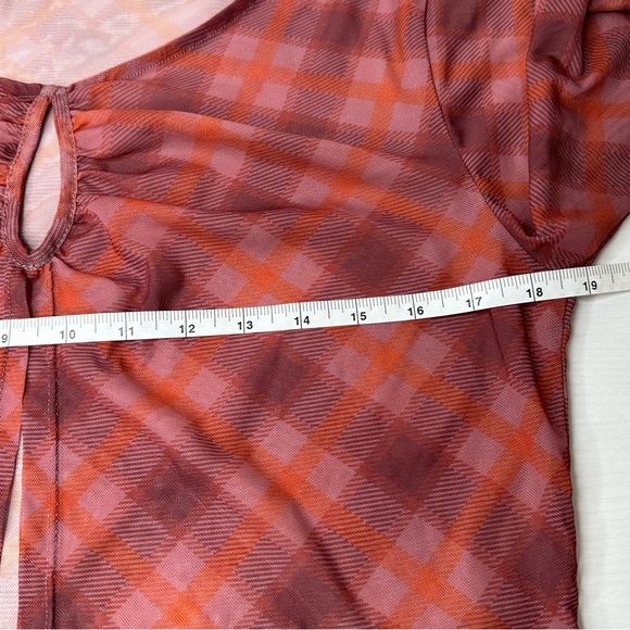 Nasty Gal Check Print Long Sleeve Mesh Top Size 10 - Picture 9 of 9
